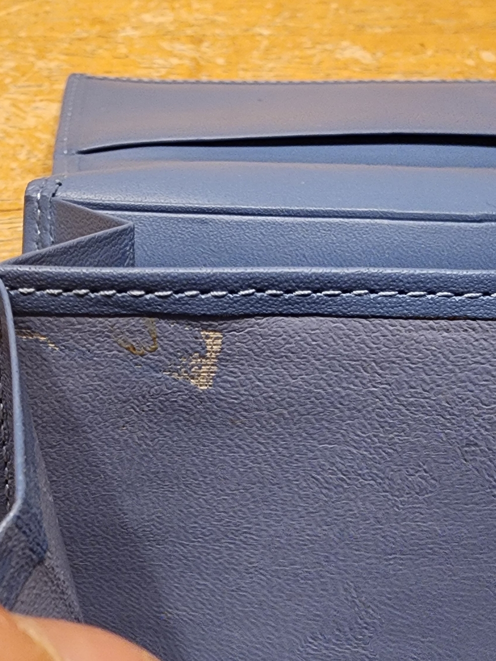 vintage blue Yves Saint Laurent wallet prominent gold-tone YSL logo COA INCLUDED - Picture 11 of 16